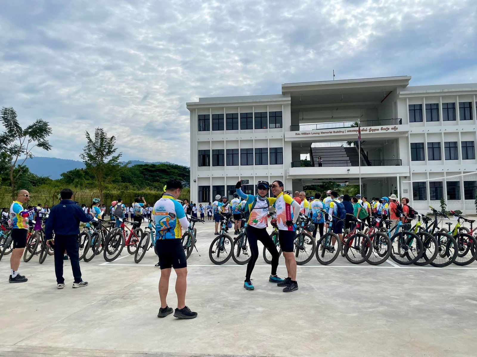 Road Bicycle from Angkor to Sihanouk Ville, Cambodia 9 Days
